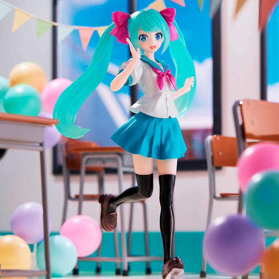 Hatsune Miku Series 16th Anniversary KEI Version 7.10" in…